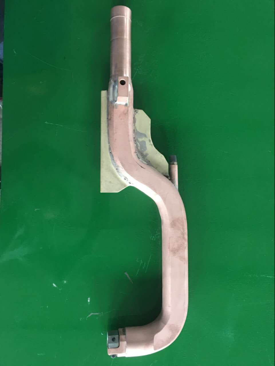 Welding gun pole arm