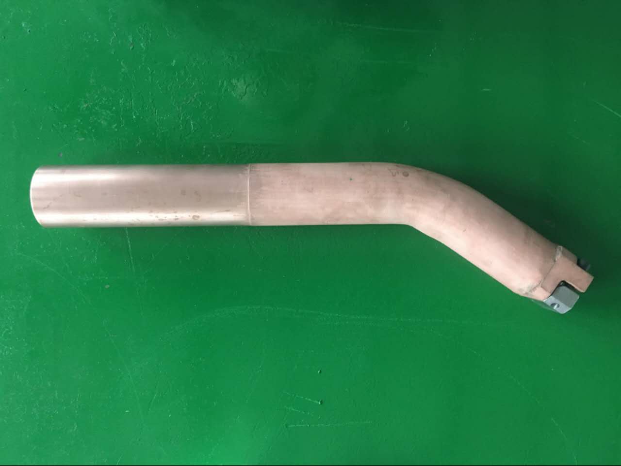 Welding gun pole arm